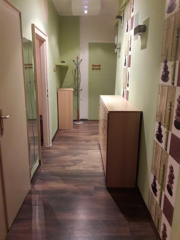 Home Apartman Debrecen Ngoại thất bức ảnh