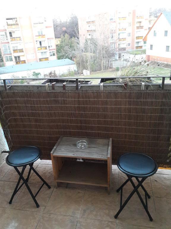 Home Apartman Debrecen Ngoại thất bức ảnh
