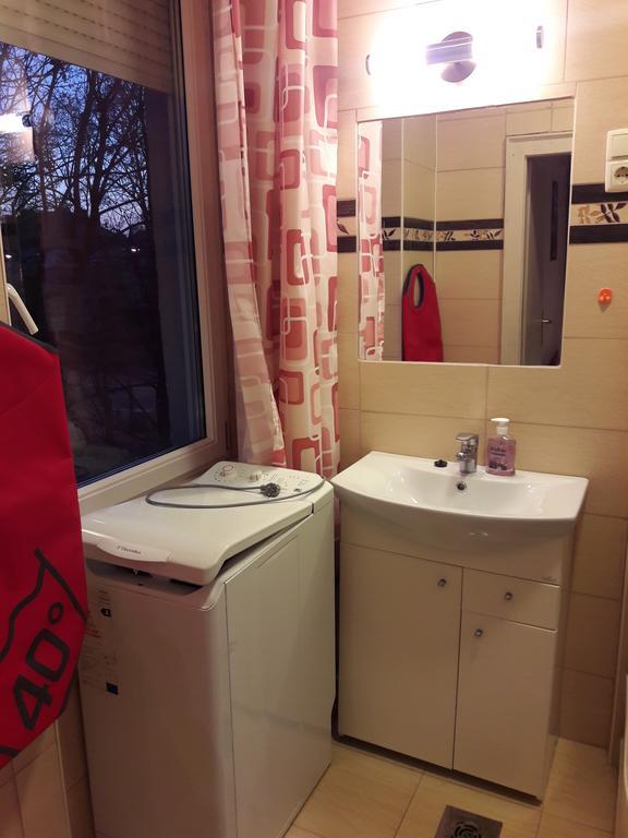 Home Apartman Debrecen Ngoại thất bức ảnh